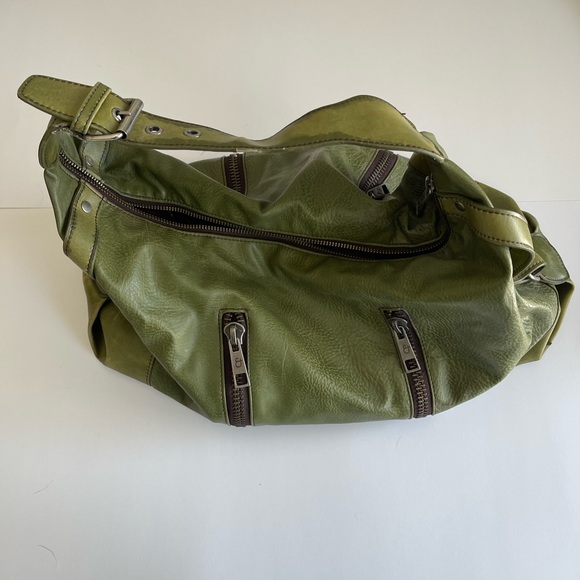 Matt and Nat Purse - Picture 3 of 7